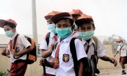 Kabut Asap Makin Tebal, Pemkab Kampar Himbau Kepala Sekolah Liburkan Para Siswa