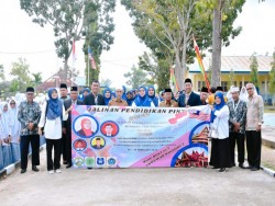 Kadis Dikpora Kampar Apresiasi 2 SD Muhammadiyah Kerjasama dengan SD dari Malaysia