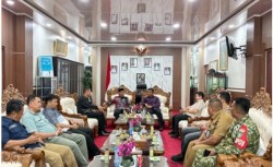 Kampar dan Lima Puluh Kota Perkuat Sinergi, Sepakat Tangani Tambang Emas Ilegal di Perbatasan