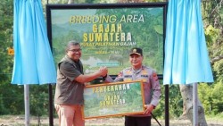 Kapolda Riau Resmikan Breeding Area di PLG Minas, Perkuat Upaya Pelestarian Gajah Sumatera