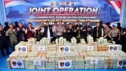Kapolri Bongkar Penyelundupan 1 Ton Ketamin di Belawan, Nilai Barang Bukti Rp3,48 Triliun