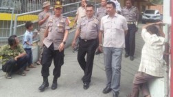 Kapolsek Medan Timur Blusukan ke Pemukiman Warga dan Rumah Ibadah