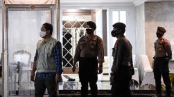 Kasus Korupsi Bansos Covid-19, KPK Geledah Gedung Patra Jasa