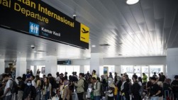 Kemenhub Naikkan Fuel Surcharge Tiket Pesawat Ekonomi hingga 40 Persen