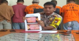 Ketua BPD di Natuna Sawer Pemandu Karaoke Pakai Uang Palsu