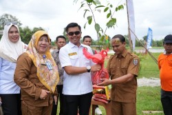 Ketua Karang Taruna Riau Kunjungi Desa Kuala Terusan Pelalawan