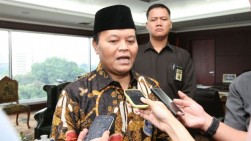 Klaim Tjahjo Dana Desa Berkat Jokowi, HNW: Pada Masa itu, Justru PDIP yang Menolak Dana Desa