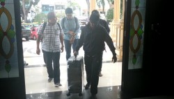 Korupsi APBD, KPK Periksa Empat Anggota DPRD Jambi Di Mapolda