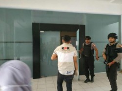 KPK Menuju Polres Tanjungpinang Usai Geledah BPKAD Kepri, Ada Tersangka?