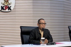 KPK Sita Rp764 Juta dalam OTT Unsoed, Uang Tunai Rp665 Juta Diamankan