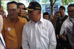 Kunjungi BNPB, Menko PMK Sebut Materi Kebencanaan di Sekolah Perlu Diperkuat
