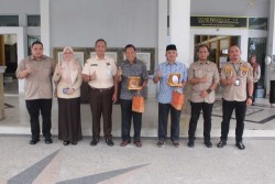 Lepas ASN Purna Tugas di Bapenda Pekanbaru, Alex Kurniawan: Terimakasih Sudah Mengabdikan Diri