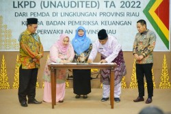 LKPD di Sampaikan Awal Waktu, Bupati Alfedri Harap WTP Bisa Kita Raih.