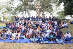 Lomba Merias Wajah Istri Meriahkan Family Gathering Lanal Dabo