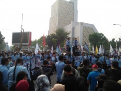 Mahasiswa Unri dan Abdurrab Juga Menuntut Janji Presiden Copot Kapolda Riau