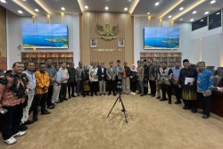 Masyarakat Pagaran Tapah Adukan PTPN IV ke DPR RI, Adam Syafaat: Puluhan KUD Mitra Dari Luar Desa