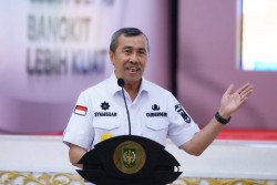 Melawat ke Malaysia dan Singapura, Gubernur Riau Jajaki Kerjasama Pendidikan, Riset dan Pelatihan