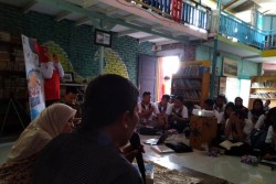 Memantik Budaya Literasi Di Tanah Ombak