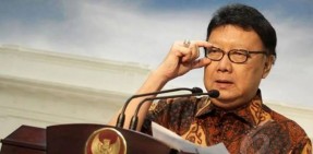 Mendahri Tjahjo Kumolo Perlu Dipanggil KPK Tentang Suap Meikarta