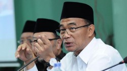 Mendikbud Kritisi Kuota Akreditasi Sekolah di SNMPTN