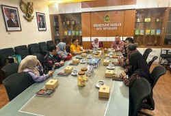 Misharti Dorong UMKM Kampar Naik Kelas, Olahan Ikan Patin Dibidik Tembus Pasar Luas