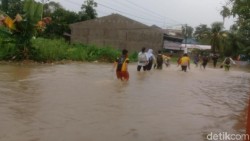 Musim Penghujan, 8 Kecamatan di Kota Jambi Tergenang Banjir