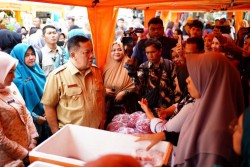 Operasi Pasar Murah Pemprov Riau Sambangi Kampar, Pekanbaru, dan Dumai, Ini Jadwal Lengkapnya