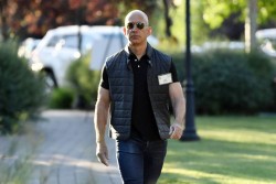 Orang Terkaya di Dunia, Ini Cara Jeff Bezos Hamburkan Kekayaannya