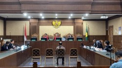 Pejabat Bea Cukai Akui Terima Rp1 Miliar per Bulan dari Blueray, Jaksa Soroti Pengakuan Dendam