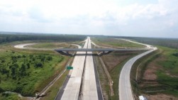 Pemerintah Targetkan Tol Bakauheni-Terbanggi Dapat Dilewati 19 Hari Lagi