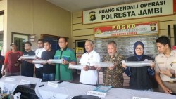 Penampungan Benih Lobster 10 Tersangkah di Amankan Polisi