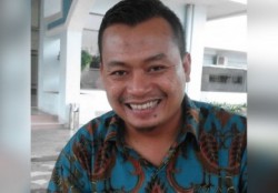 Pengamat Politik Riau: Saling Hujat, Merusak Alat Kampanye Berarti Tidak Paham Berdemokrasi