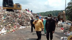 Pengelolaan Sampah Kota Pekanbaru Makin Baik, Lampaui Target Nasional