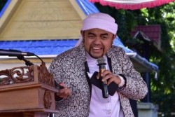 Peringati Tahun Baru Islam Pemkab Lingga Undang Ustadz Pantun