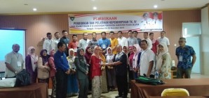 Peserta Diklatpim IV Pemkab Pessel Berikan Bantuan Peralatan Ibadah di Rutan Kelas II B Painan