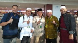 PKS Minta Jokowi Tekan Emmanuel Macron Minta Maaf dan Cabut Ucapan