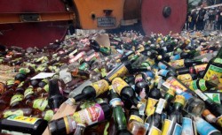 Polresta Pekanbaru Ungkap Pabrik Miras Beromzet Miliaran Rupiah