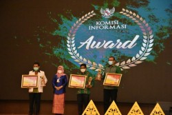 PPP Hattrick, 4 Tahun Dianugerahkan KI Riau Award