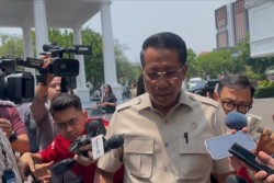 Prabowo Panggil Menkum Supratman ke Istana, Bahas Urusan Kementerian dan Partai