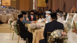 Presiden Jokowi Sebagai Saksi Nikah Puteri Ketua Fraksi Golkar MPR, Idris Laena