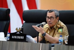 Presiden Menilai Ekonomi di Riau Baik, Gubri Sampaikan Kiat-kiat Kendalikan Inflasi