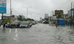 Prihatin Banjir Pekanbaru, Syahrul Aidi Siap Perjuangkan Anggaran di APBN