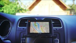 Pro Kontra Gunakan GPS saat Berkendaraan, Pengamat: Aturan Hukumnya Jelas
