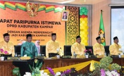 Rapat Paripurna Istimewa HUT Kampar ke-70 Oleh DPRD Kampar Berjalan Khidmat