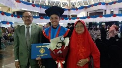 Rendra Panca Anugraha Pecahkan Gelar Doktor Termuda