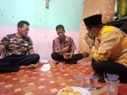 Repol Sempatkan Buka Puasa Bersama Warsiyem Sekeluarga