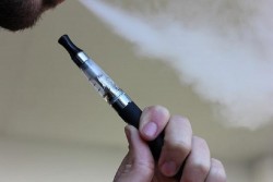 Rokok Elektrik Meledak, Satu Orang Tewas