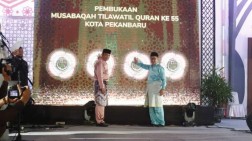 Saat Buka MTQ Tingkat Pekanbaru ke-55, Muflihun Ajak Masyarakat Amalkan Nilai AlquraN