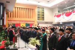 Sah, 45 Anggota DPRD Pekanbaru Periode 2019-2024 Resmi Dilantik