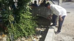 Saluran Pembuangan Gampong di Pidie Dipenuhi Sampah